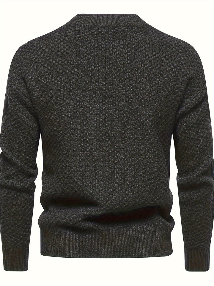 Maxwell™ Men’s Solid Knitted Sweater