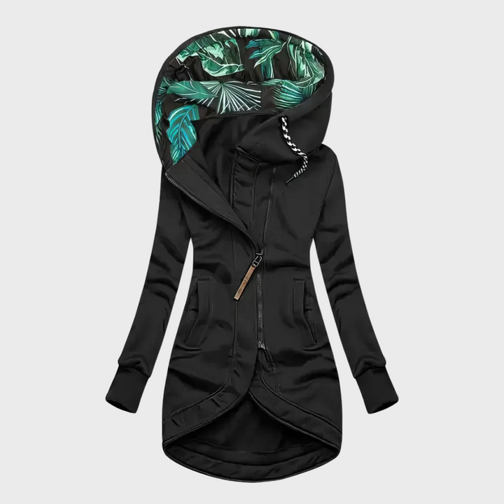 The Isla Coat – Warmth with a Touch of Nature