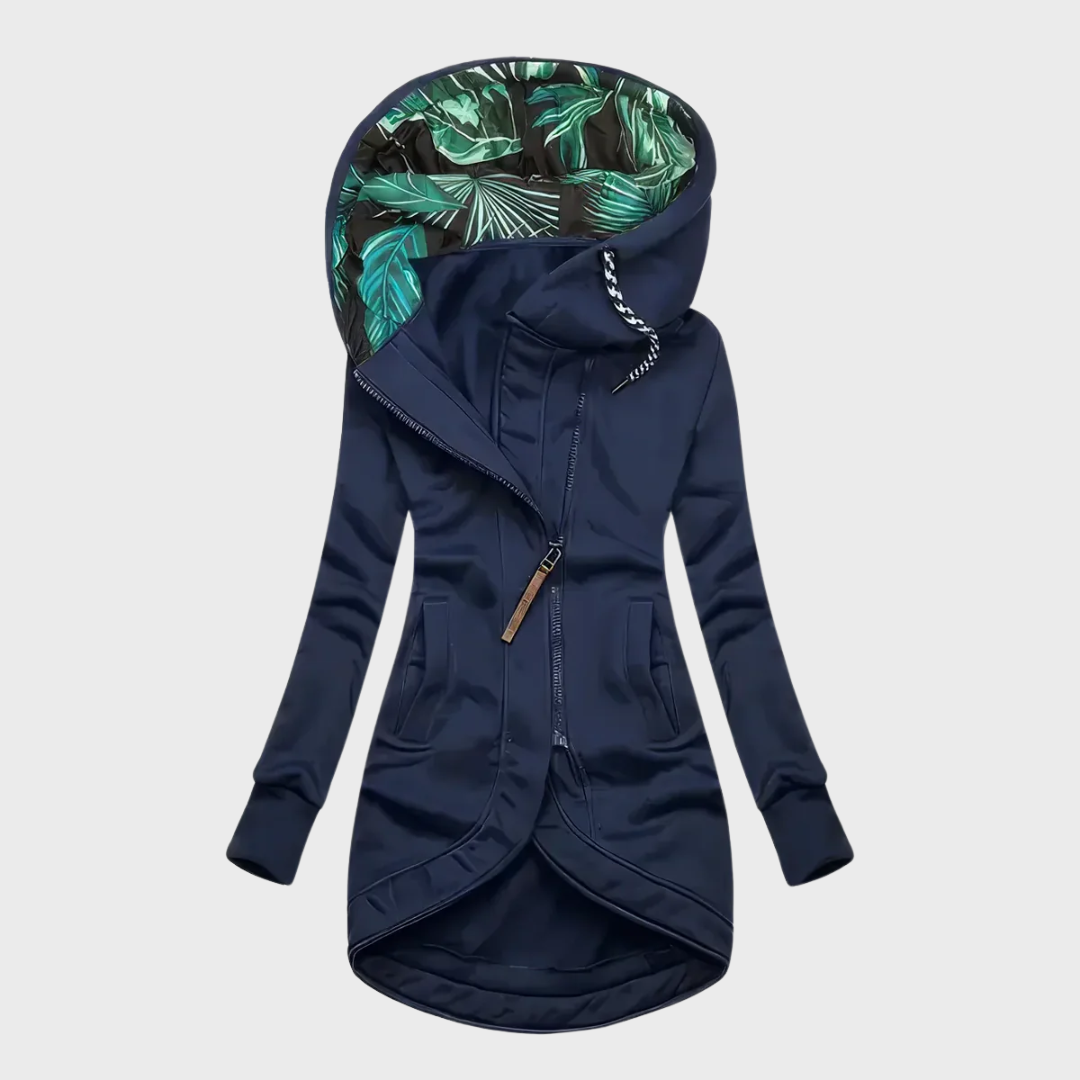 The Isla Coat – Warmth with a Touch of Nature