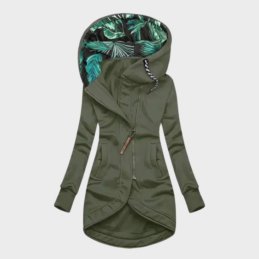 The Isla Coat – Warmth with a Touch of Nature